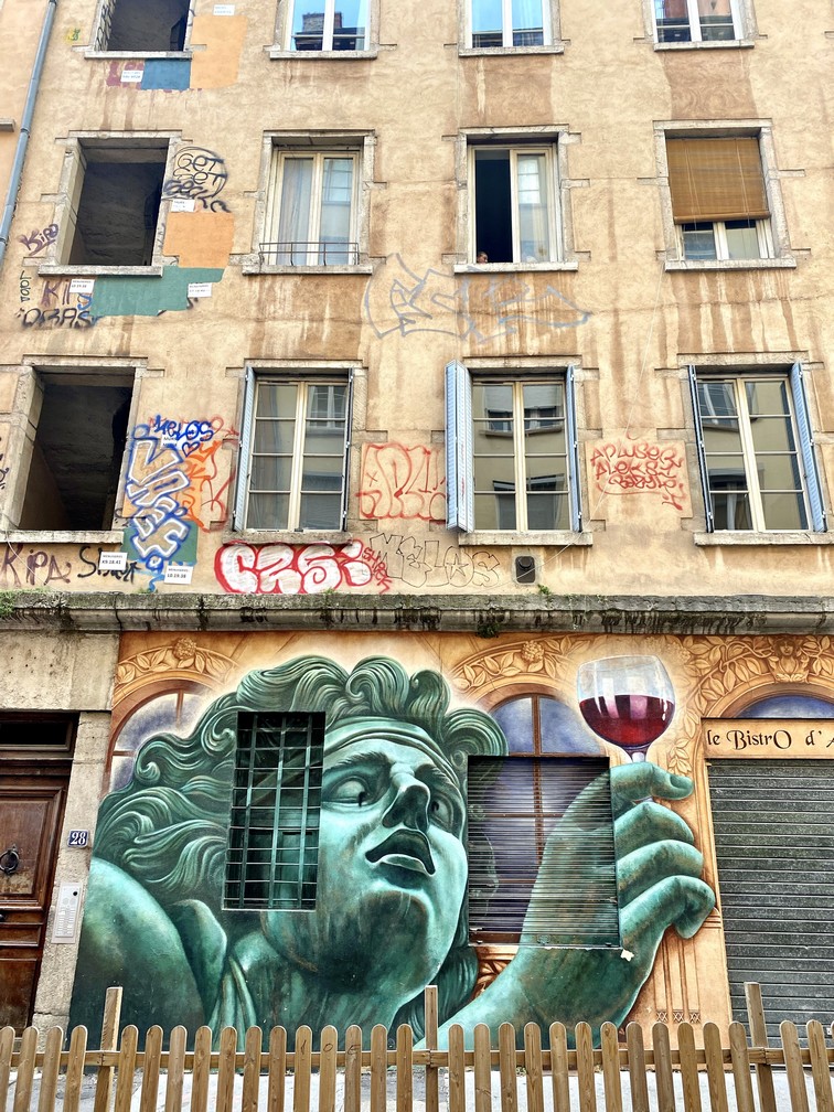 Lyon: bon appetit (et bon courage)